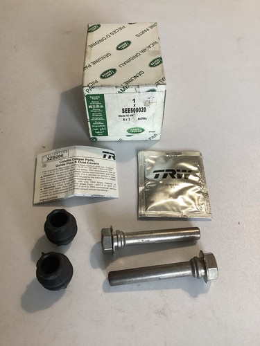 See500020 land rover front - land,