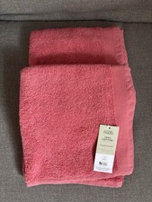 George Raspberry Pink X2 Hand