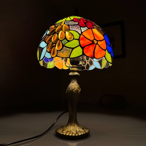 Tiffany style table lamp - tiffany,