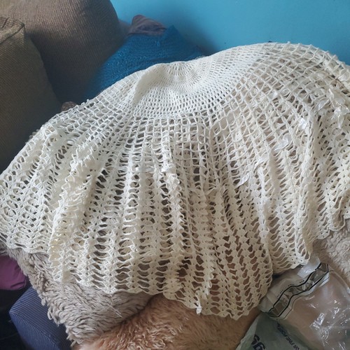 Victorian style lace hand - style,