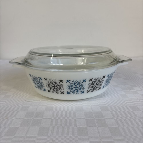 Vintage pyrex chelsea pattern - pyrex,