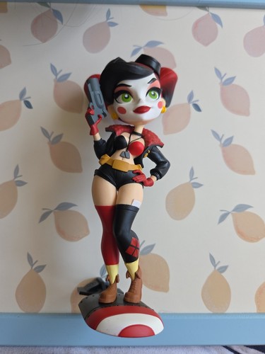 Comics bombshells harley - comics,