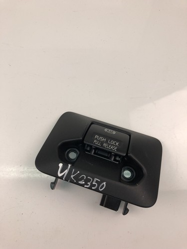 Uk2350 volvo parking aid - volvo,