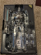 Hot Toys MMS352 Terminator