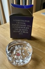 Vintage Dartington Crystal Paperweight QE11 Silver Jubilee 1977 with Box