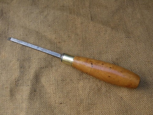 Antique english chisel i - english,