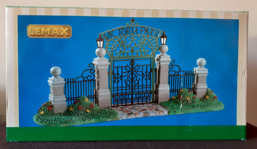 Victoria park gateway lemax - gateway,