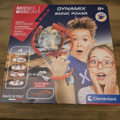Science play build dynamix - &,