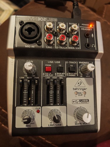 Behringer xenyx 302 usb - behringer,