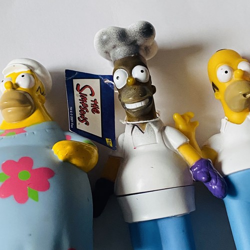 Different 2001 homer burger - 3,