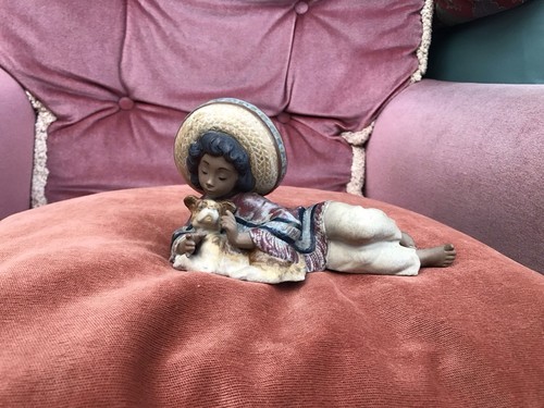 Lladro nao figure mexican - nao,