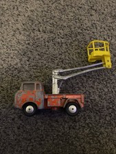 Corgi Jeep FC-150 Cherry