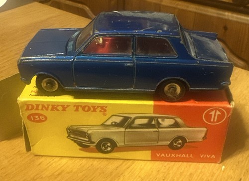 Dinky toys 136 vauxhall - toys,