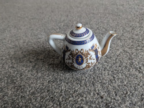 Porcelain art miniature - porcelain,