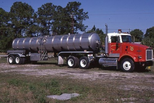 Palm bay 1988 kenworth - bay,