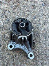 VAUXHALL ASTRA VXR FRONT GEARBOX MOUNT Z20LEH MK5 H 2006