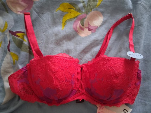 Bra 34b red balcony - 34b.,