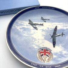 Wedgewood Spitfires VE Day 60th Anniversary 1945 Plate - 2005 Boxed RAF WW2