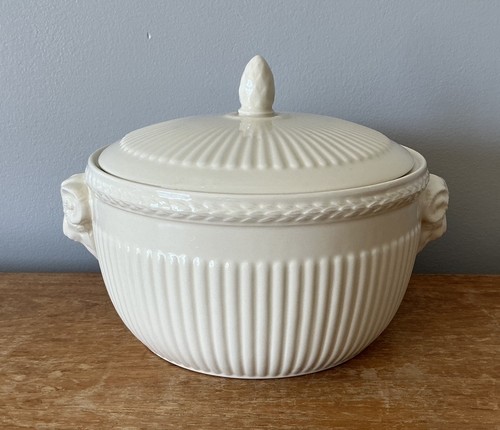 Wedgwood queen ware - 1x,