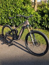2026 Pivot Shuttle AM + Fox LV