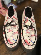 T.U.K for Women: Hello Kitty