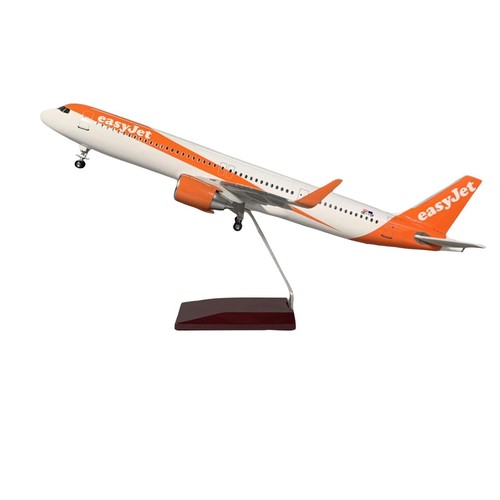 Extra large easyjet - easyjet, airbus