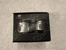 DUCATI MONSTER 1200 R S STRIPE 14-17 BRAKE CLUTCH CNC RESEVOIR KIT 96180101A