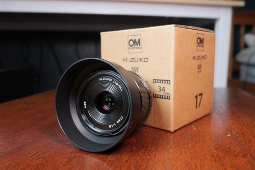 System zuiko digital 17mm - system,