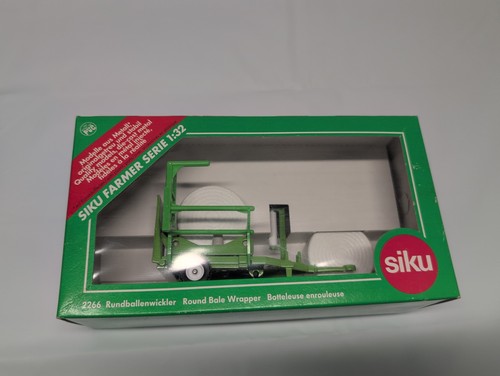 Siku farmer 2266 round bale - siku,