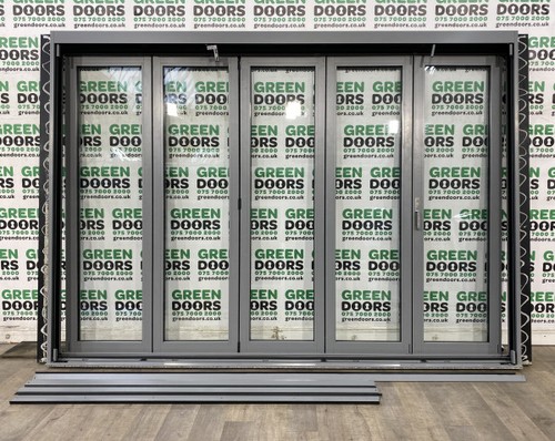 Aluminium bifold doors - aluminium, centor