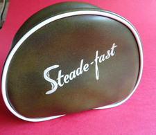 A VERY GOOD SCARCE VINTAGE EARLY STEADE-FAST VINYL FISHING REEL CASE