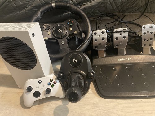 Xbox series and - s, logitech