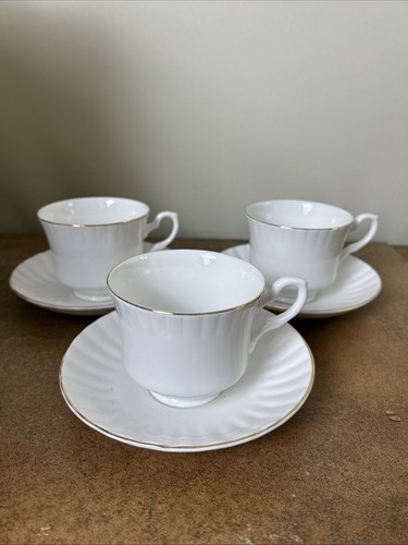 Set three vintage royal - three,,