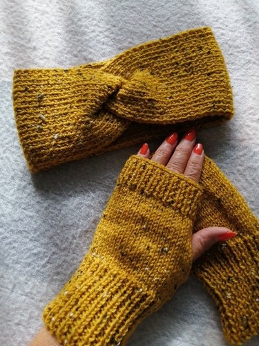 Newly hand knitted highland - newly,