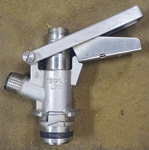 Draft beer keg coupler - draft,