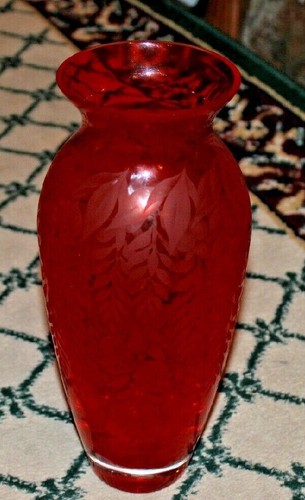 Jaguar glass vase 1999 - vase, ruby