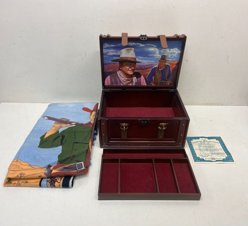 John wayne stagecoach trunk - wayne,