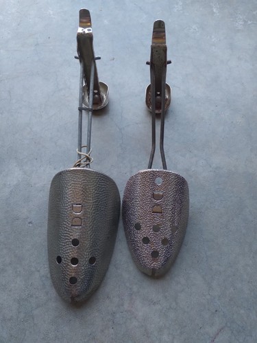Vintage metal shoe - metal, stretchers
