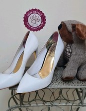  Ted Baker Thaya White Stilleto Shoes With Gold Detailing 