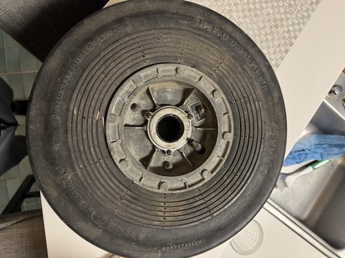 Cleveland nose wheel - cleveland, pa-22