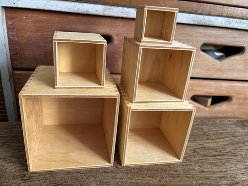 Grimms small set - , of
