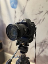 Canon EOS 5D Mark II +
