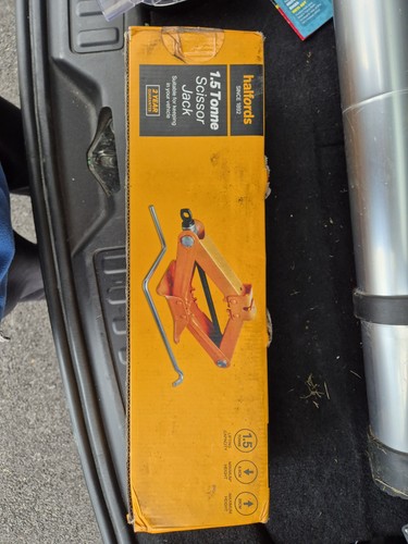 Halfords tonne scissor - halfords,