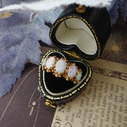 Vintage 9ct gold opal ring - vintage,