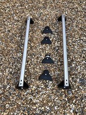 Genuine Used Vauxhall Roof Bars For Vectra-C (2002-2008). Very good condition.