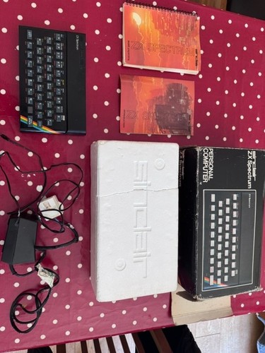 Spectrum 48k computer - ,