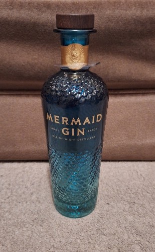 Mermaid gin blue empty - blue, bottle
