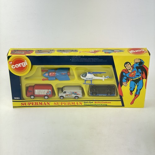 Corgi superman gift set 3081 - corgi,