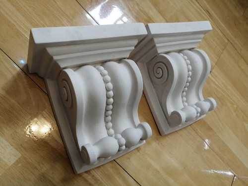 Pair medium sized - a,