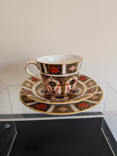 Royal crown derby - royal, imari